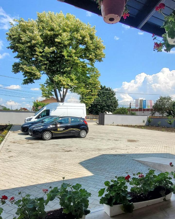 Casa Domneasca Hotel Giurgiu Eksteriør billede